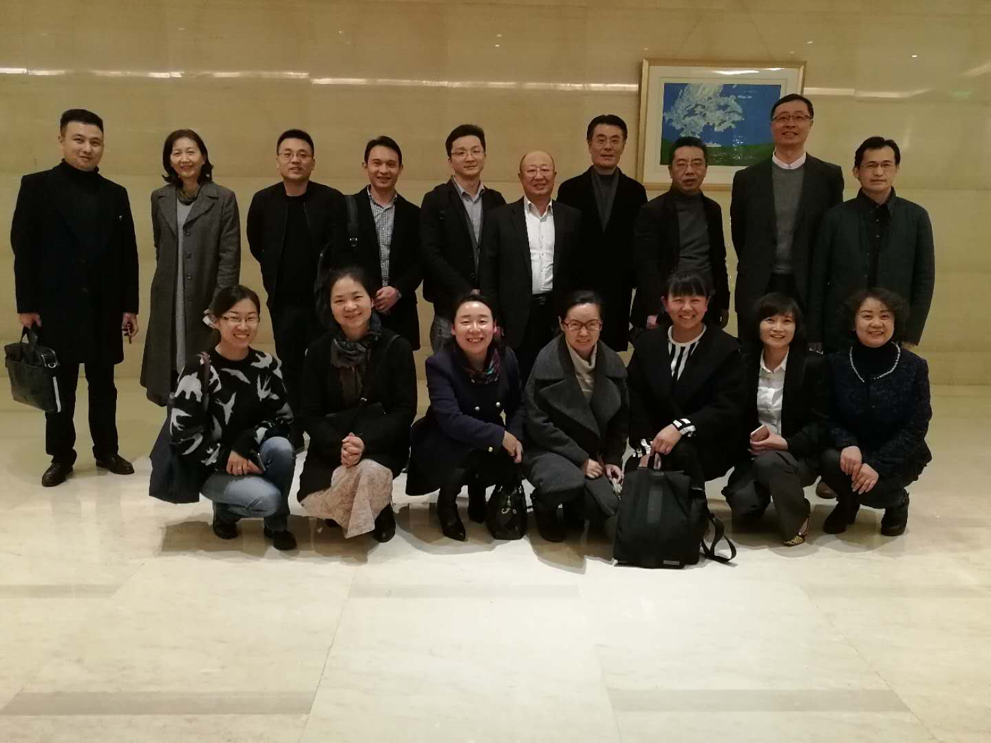 &#20247;&#24425;&#23448;&#32593;&#45;&#40;&#20013;&#22269;&#41;&#32929;&#20221;&#26377;&#38480;&#20844;&#21496;