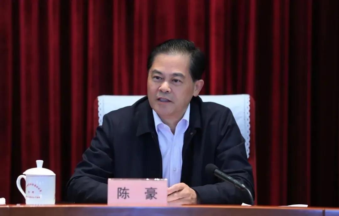 &#20247;&#24425;&#23448;&#32593;&#45;&#40;&#20013;&#22269;&#41;&#32929;&#20221;&#26377;&#38480;&#20844;&#21496;